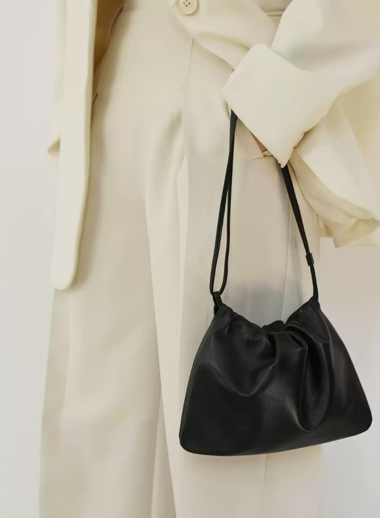 ニッチレザーギャザーショルダーバッグ