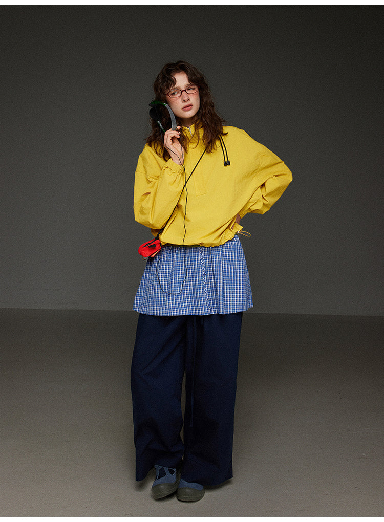 軽やかなハーフジップ連帽ジャケットレディース