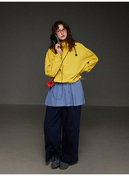 軽やかなハーフジップ連帽ジャケットレディース