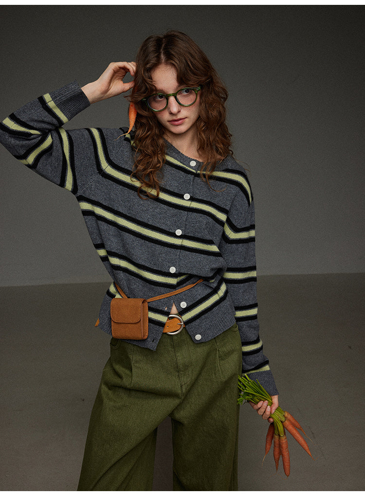 丸首ストライプニットカーディガン