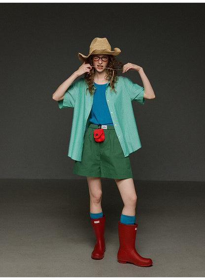 ロゴタグ付きハイウエストショートパンツ