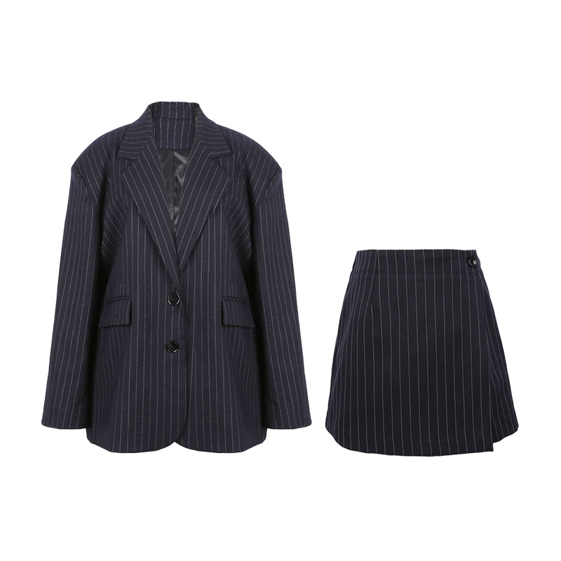 ヴィンテージネイビー・ピンストライプセットアップ（ジャケット＆スカート）