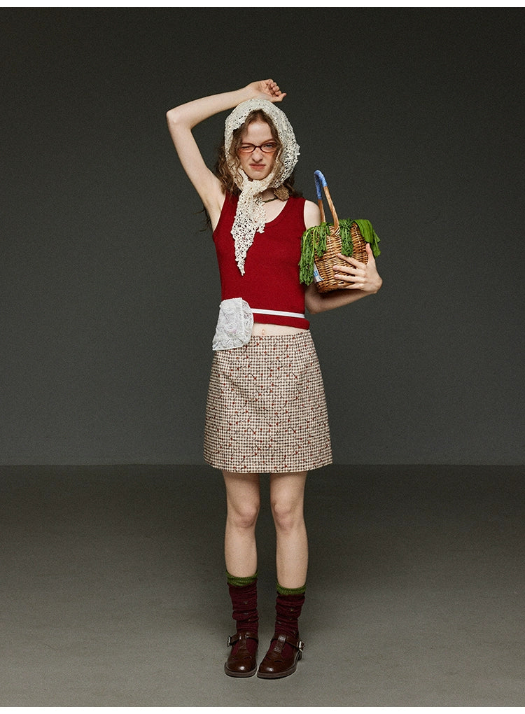 クラシカルレッド クルーネックタンクトップ