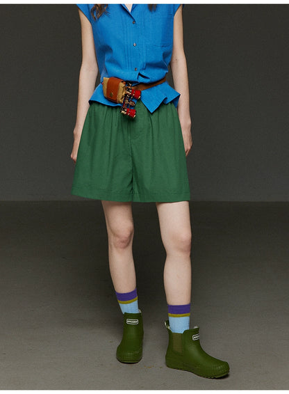 ロゴタグ付きハイウエストショートパンツ